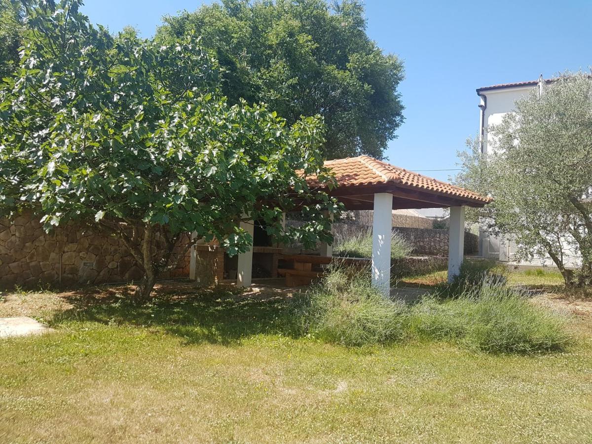 דירות Sveti Ivan Dobrinjski Margareta מראה חיצוני תמונה